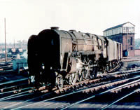 Vol 2: 92089 approaching Shrewsbury, January 1967